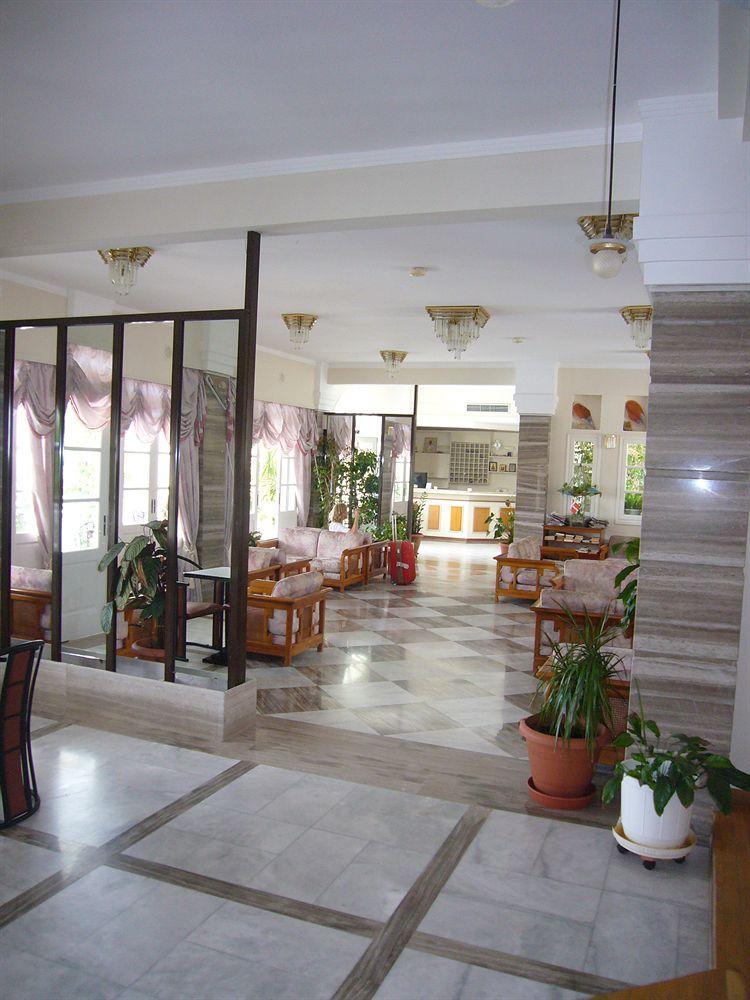 Samos Sun Hotell Pythagóreion Exteriör bild