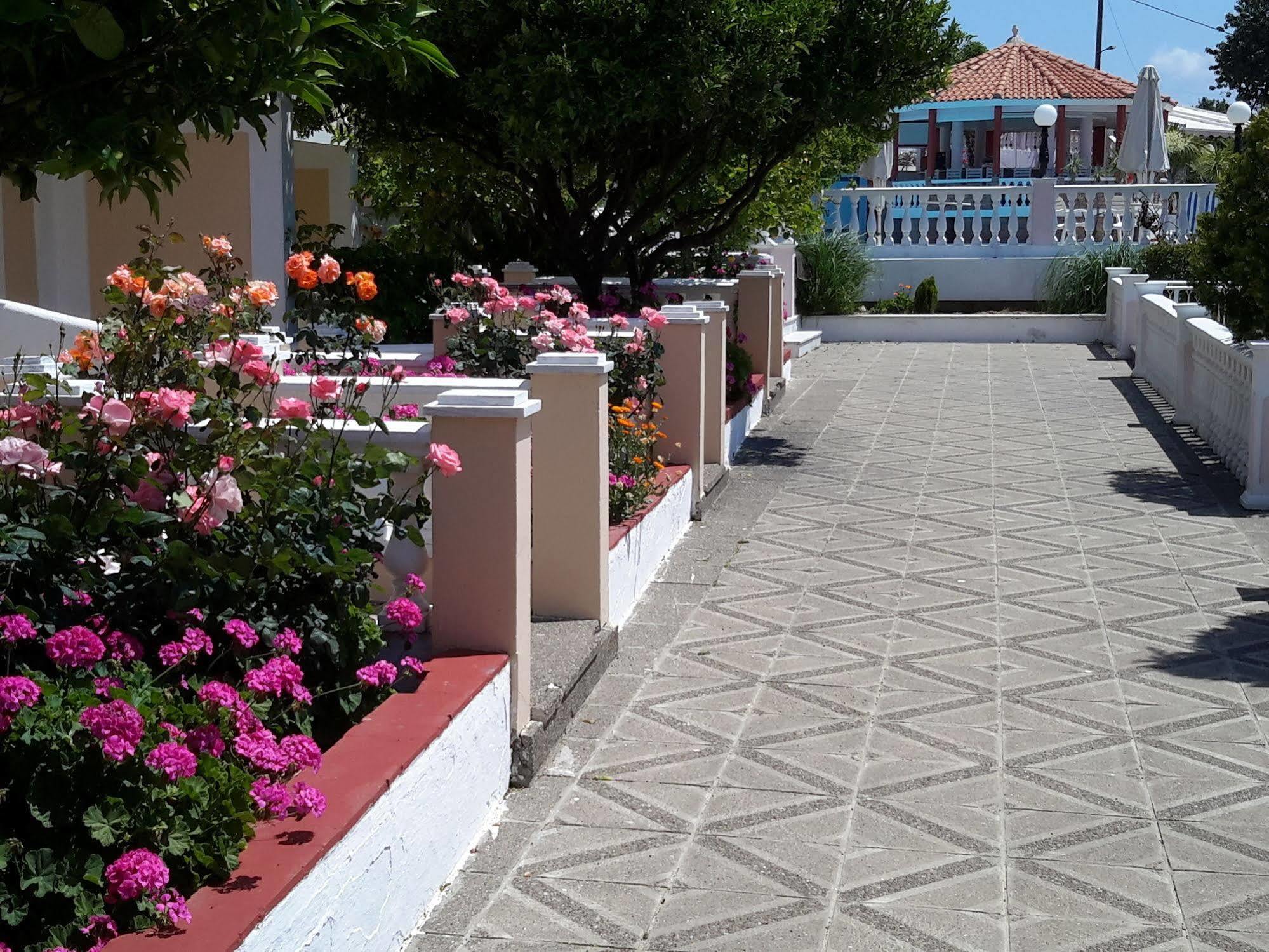 Samos Sun Hotell Pythagóreion Exteriör bild
